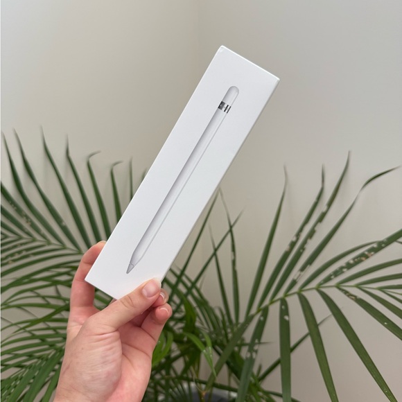 Apple Pencil Box - Picture 1 of 4